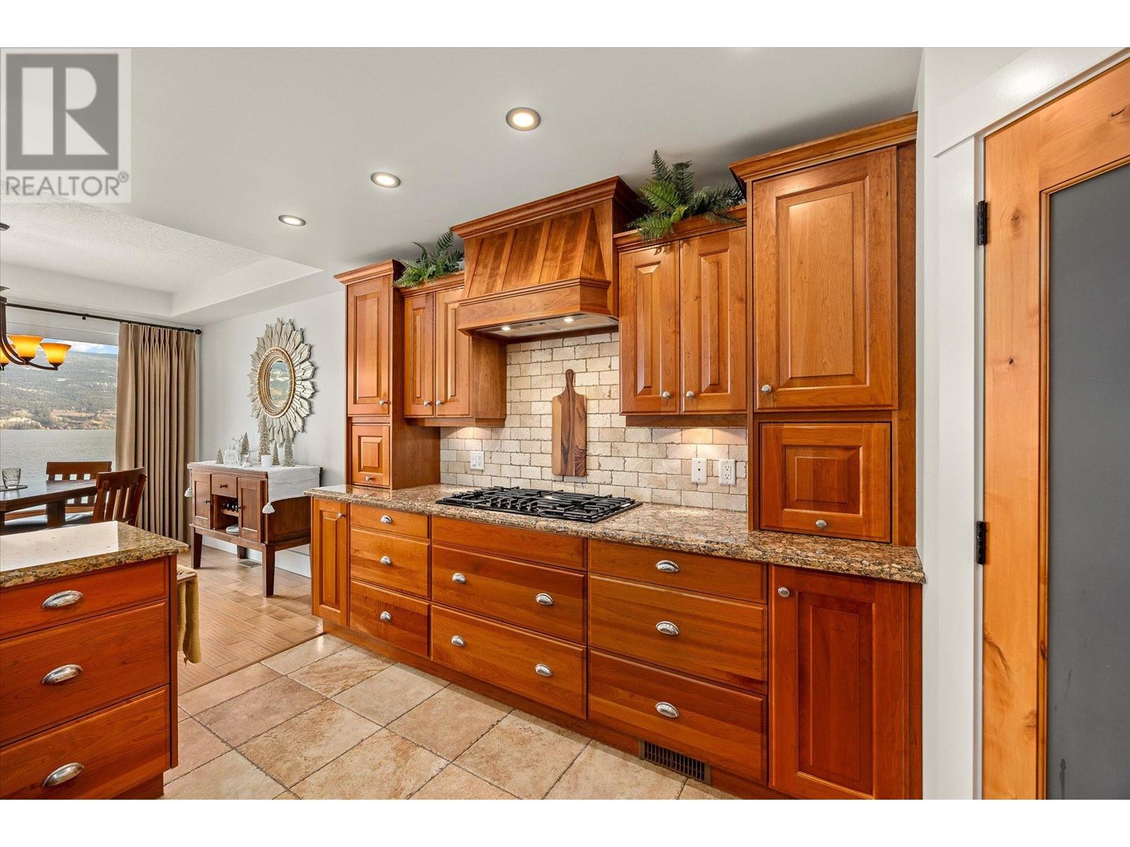 14419 Downton Avenue Unit# 206, Summerland, British Columbia  V0H 1Z1 - Photo 8 - 10332233