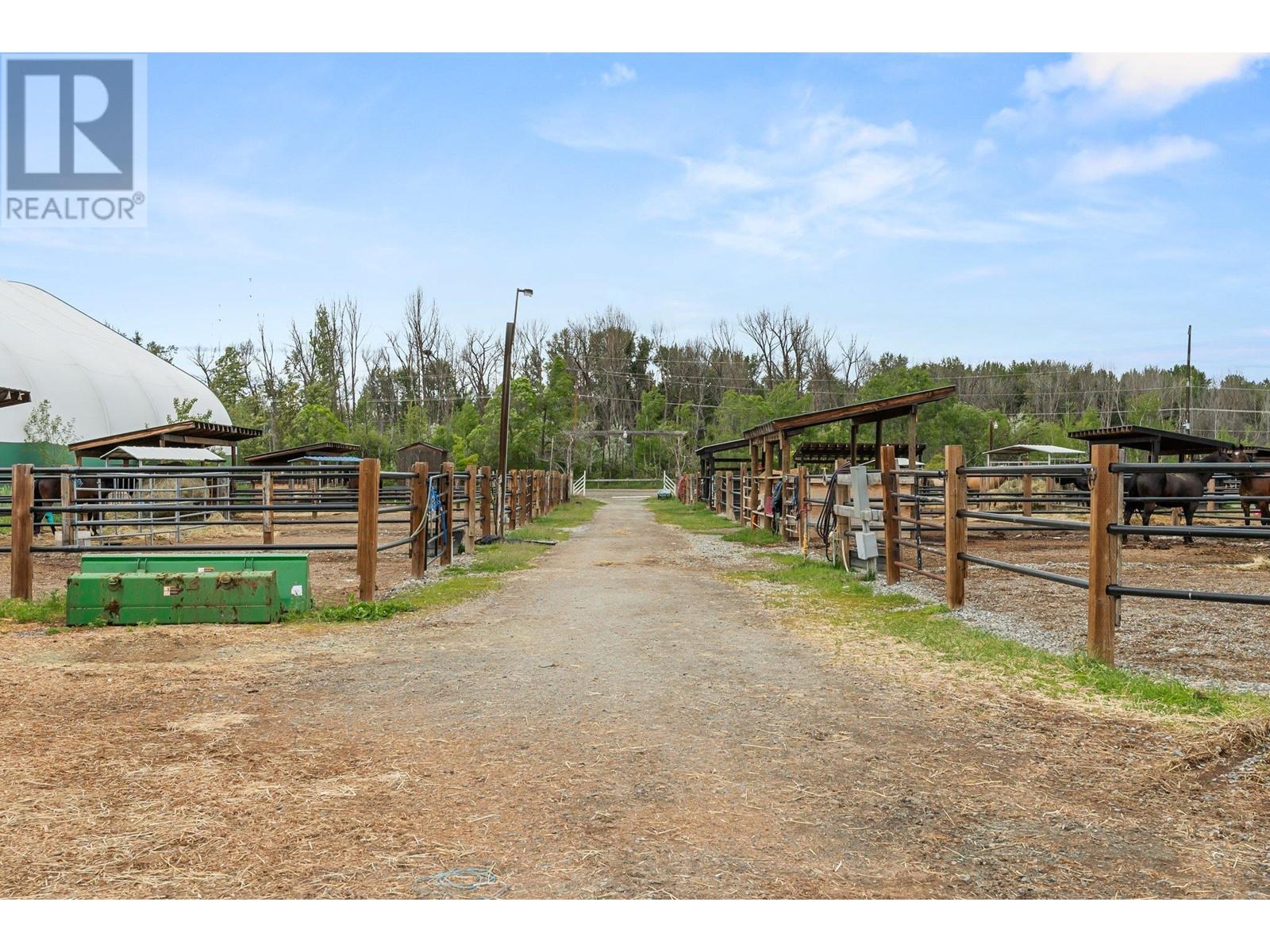 3830 Casorso Road, Kelowna, British Columbia  V1W 4R7 - Photo 49 - 10332713