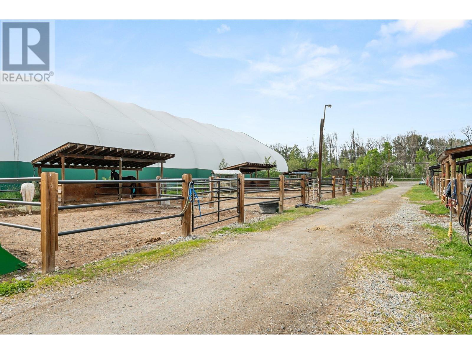 3830 Casorso Road, Kelowna, British Columbia  V1W 4R7 - Photo 54 - 10332713