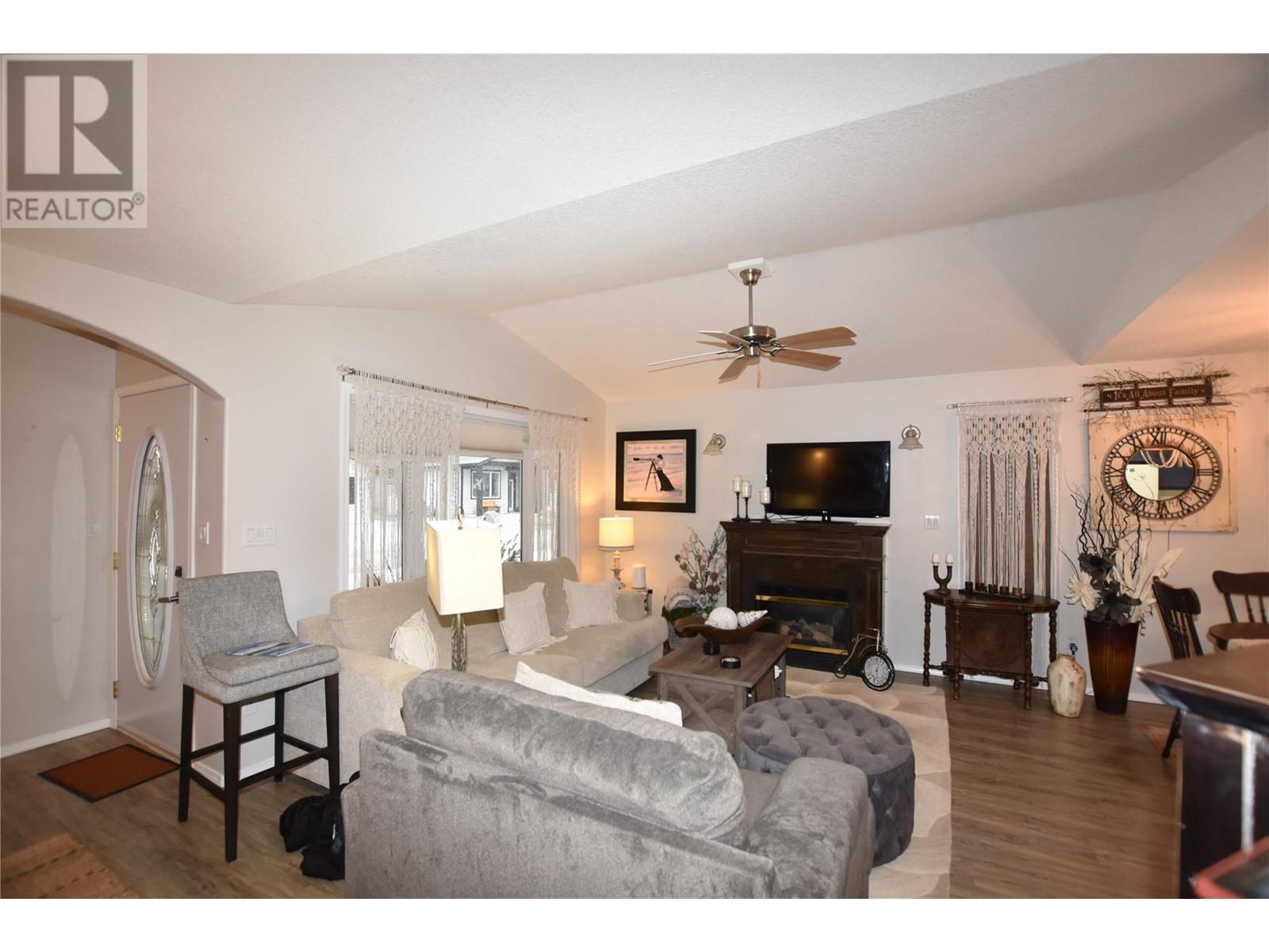 606 Nighthawk Avenue, Vernon, British Columbia  V1H 2A1 - Photo 12 - 10333198