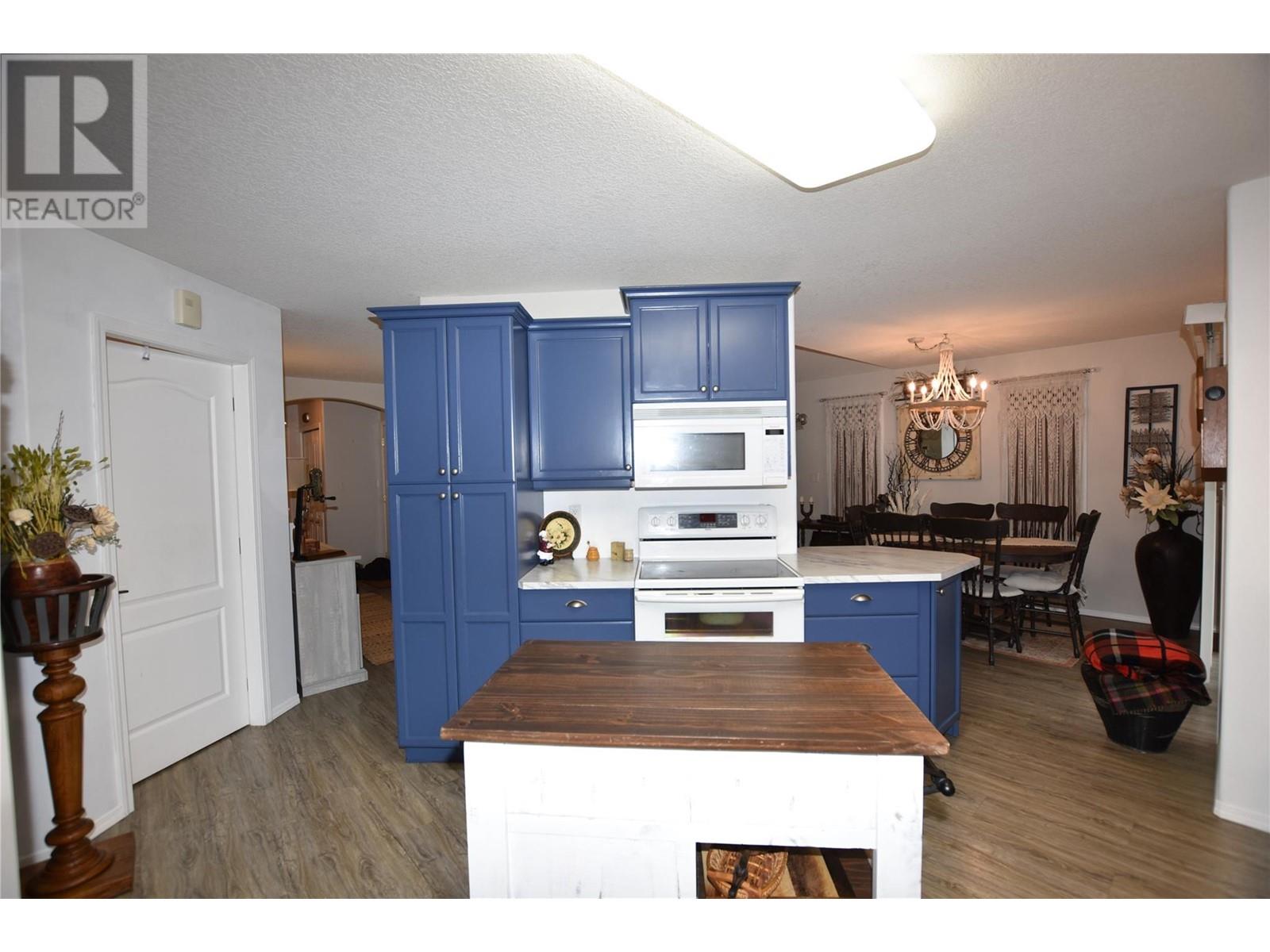 606 Nighthawk Avenue, Vernon, British Columbia  V1H 2A1 - Photo 15 - 10333198