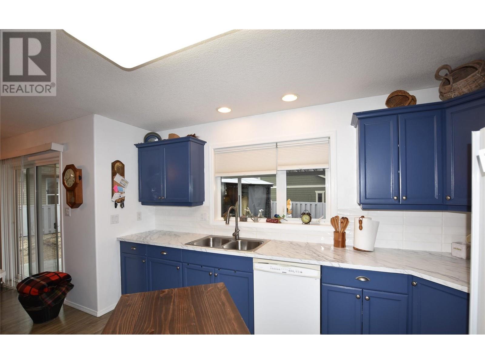 606 Nighthawk Avenue, Vernon, British Columbia  V1H 2A1 - Photo 16 - 10333198