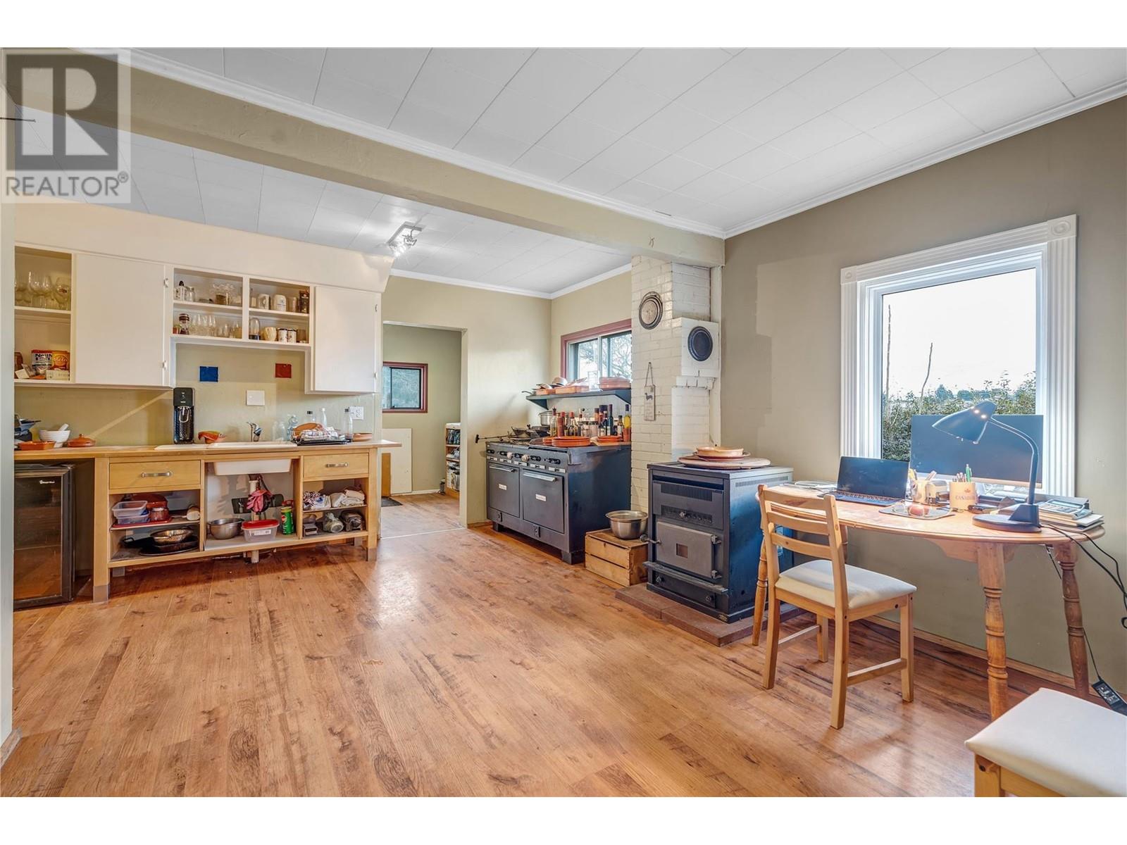 5214 Monro Avenue, Summerland, British Columbia  V0H 1Z6 - Photo 13 - 10333462