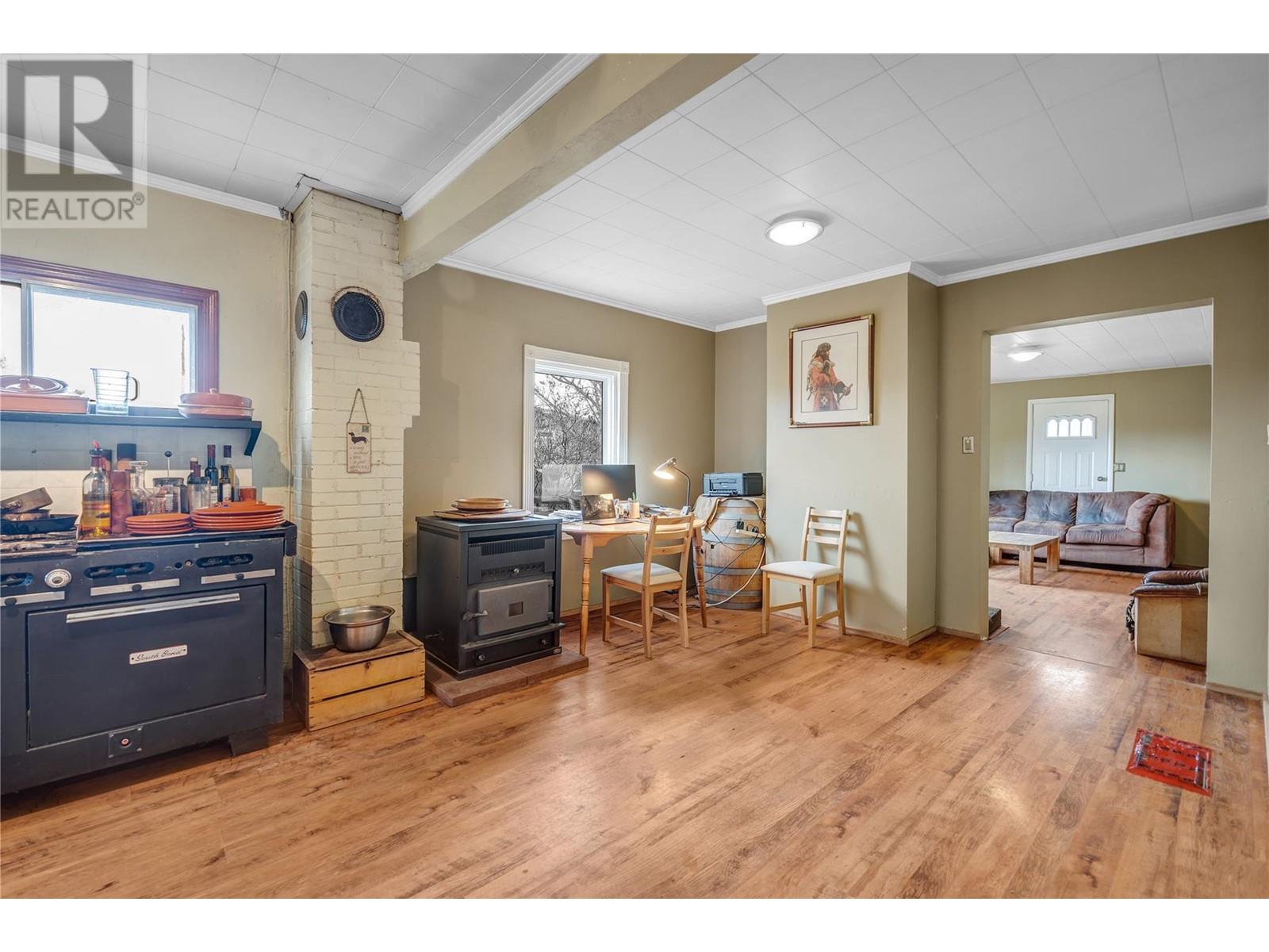 5214 Monro Avenue, Summerland, British Columbia  V0H 1Z6 - Photo 17 - 10333462