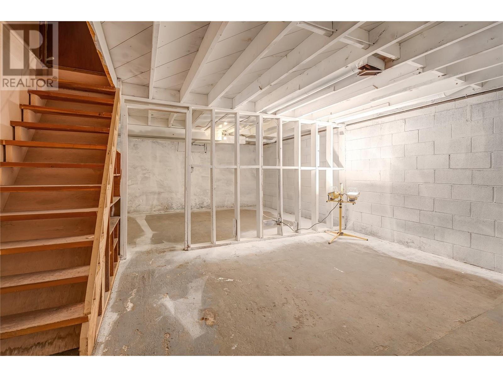 5214 Monro Avenue, Summerland, British Columbia  V0H 1Z6 - Photo 27 - 10333462