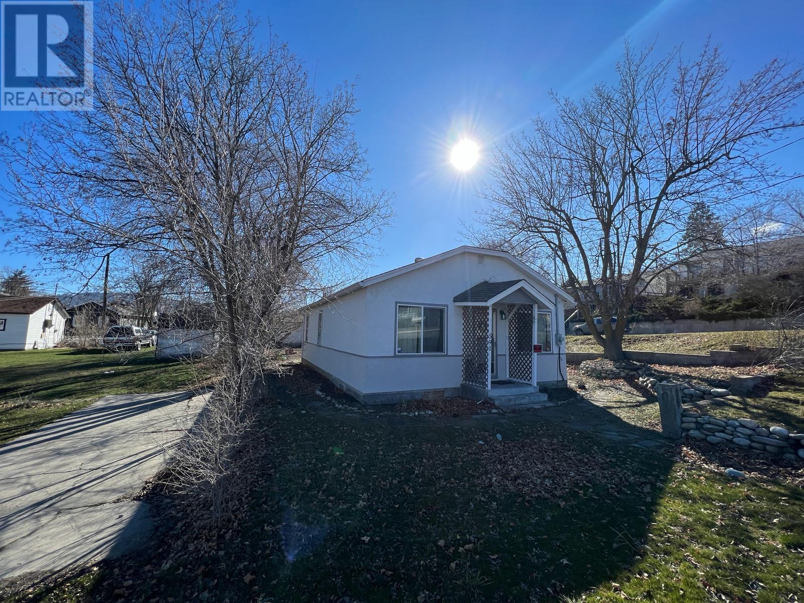591 Church Avenue, Oliver, British Columbia  V0H 1T0 - Photo 8 - 10333499