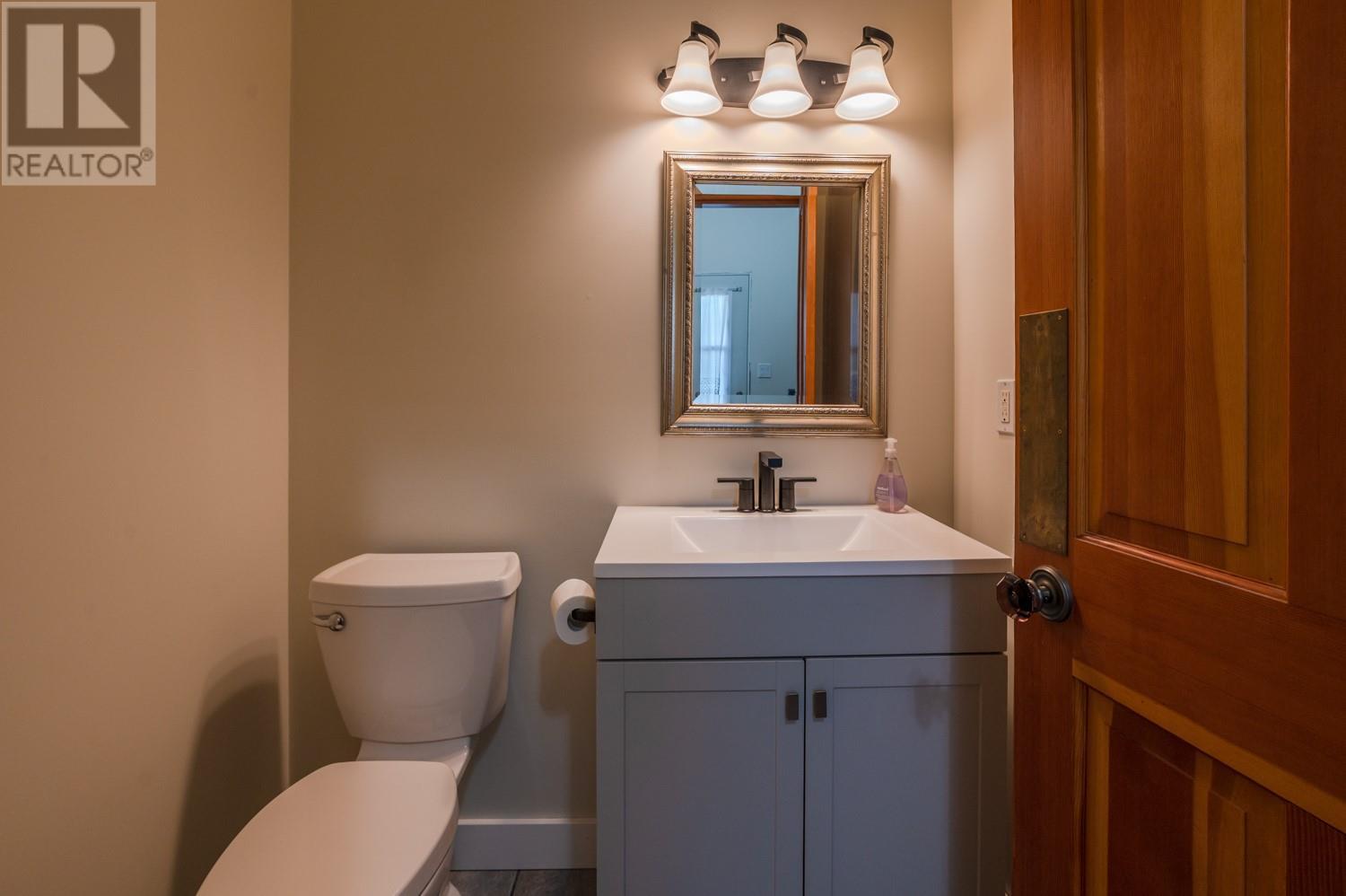 4535 Ryegrass Road, Oliver, British Columbia  V0H 1T1 - Photo 14 - 10333423