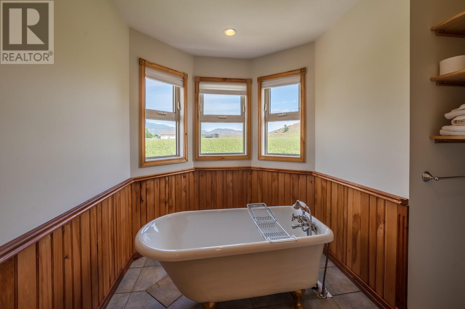4535 Ryegrass Road, Oliver, British Columbia  V0H 1T1 - Photo 18 - 10333423