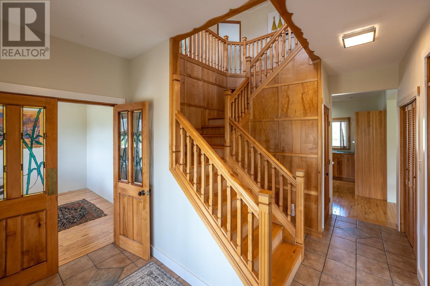 4535 Ryegrass Road, Oliver, British Columbia  V0H 1T1 - Photo 2 - 10333423