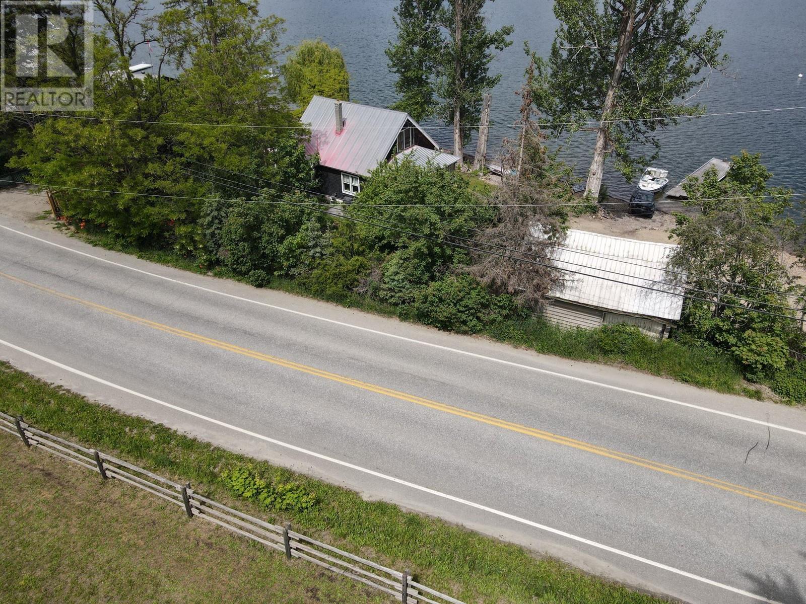 2415 Blind Bay Road, Blind Bay, British Columbia  V0E 1H2 - Photo 14 - 10333393