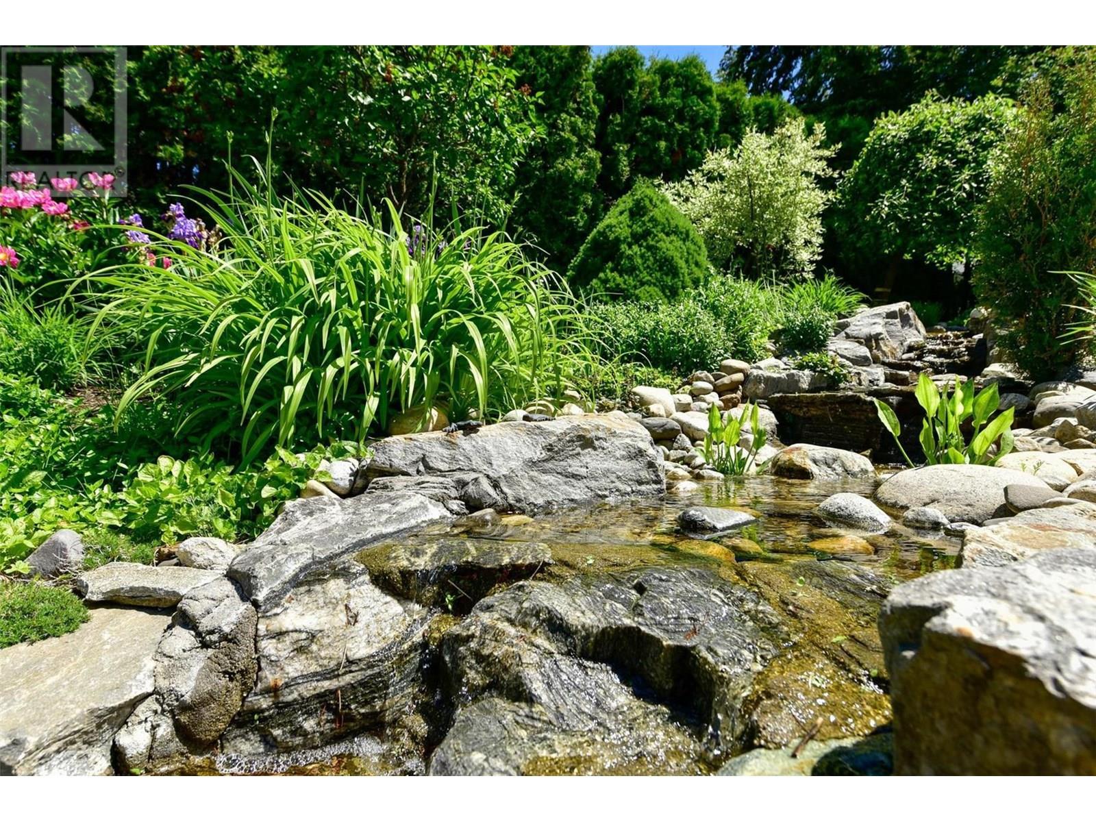 3672 Luxmoore Road, Kelowna, British Columbia  V1W 4C7 - Photo 52 - 10333671