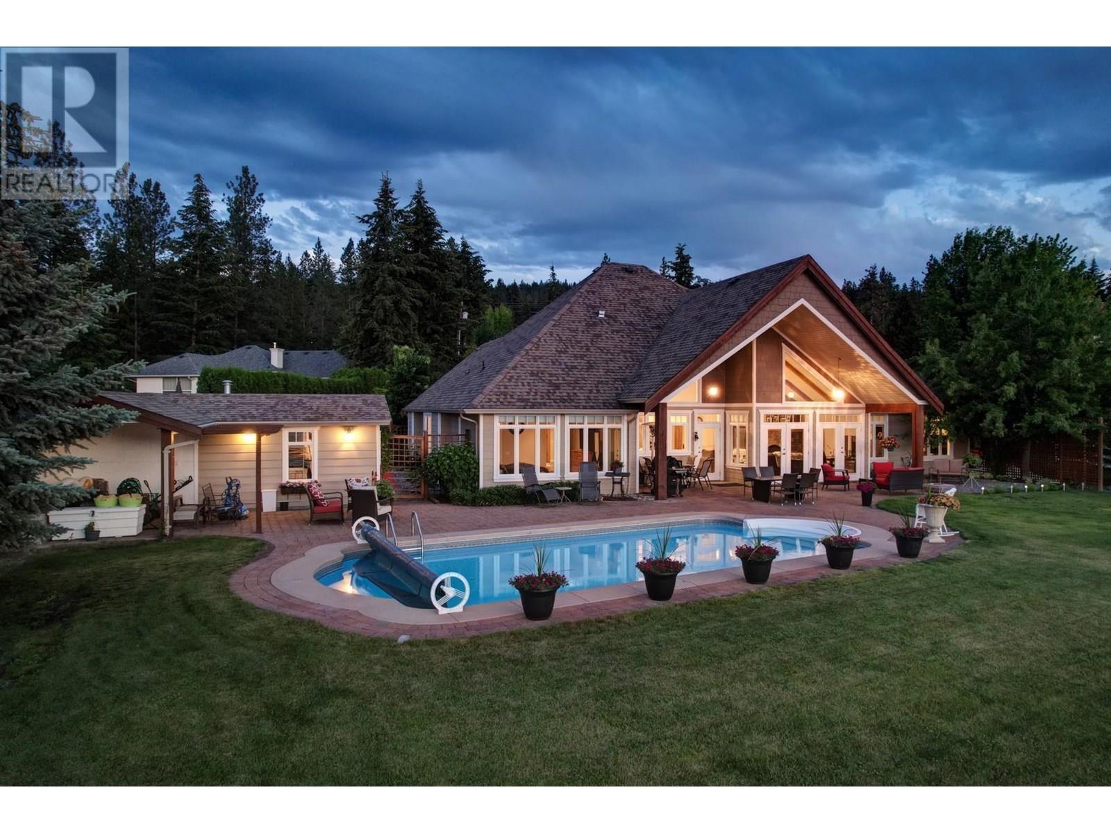 3672 Luxmoore Road, Kelowna, British Columbia  V1W 4C7 - Photo 54 - 10333671