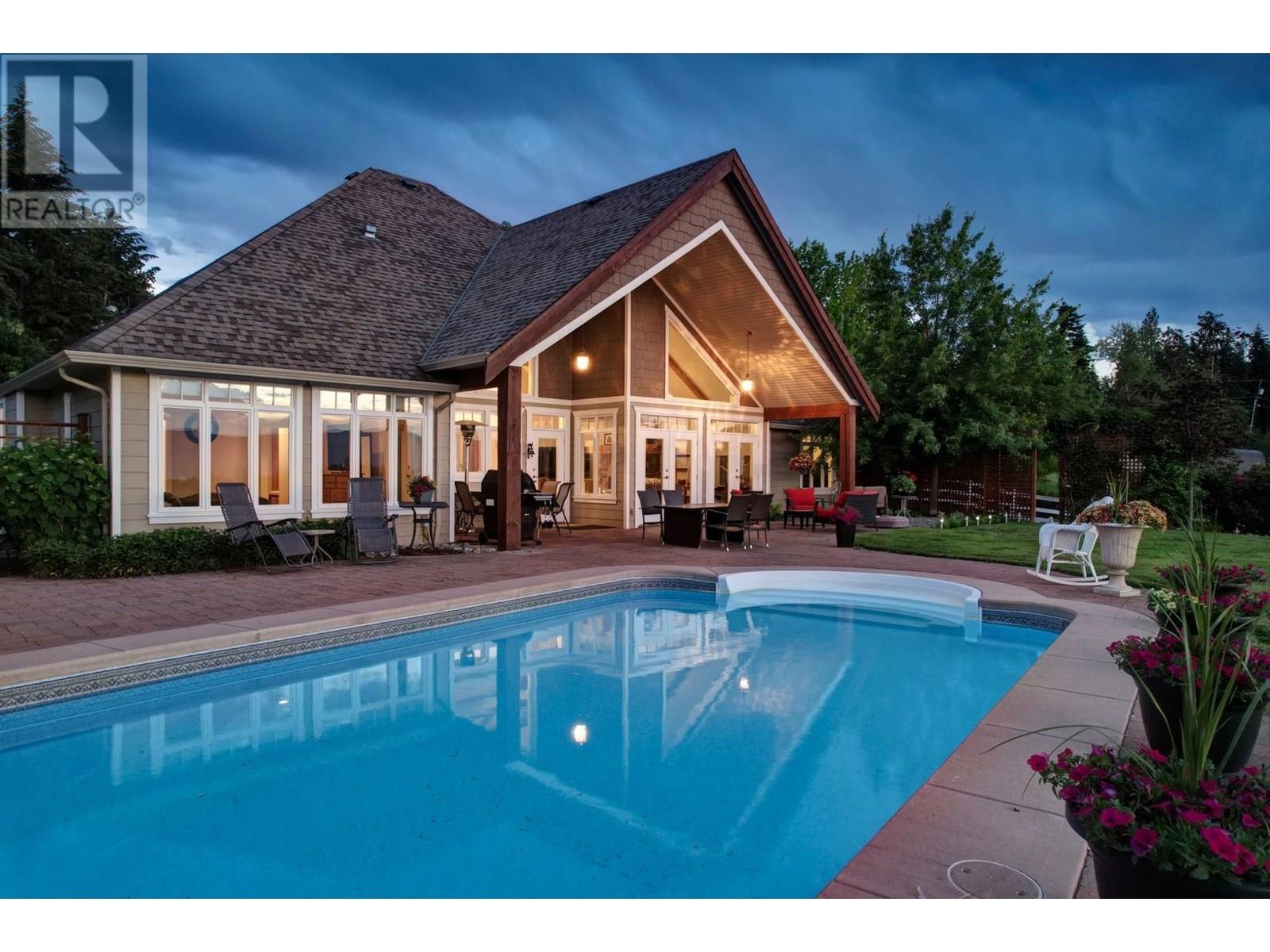 3672 Luxmoore Road, Kelowna, British Columbia  V1W 4C7 - Photo 78 - 10333671