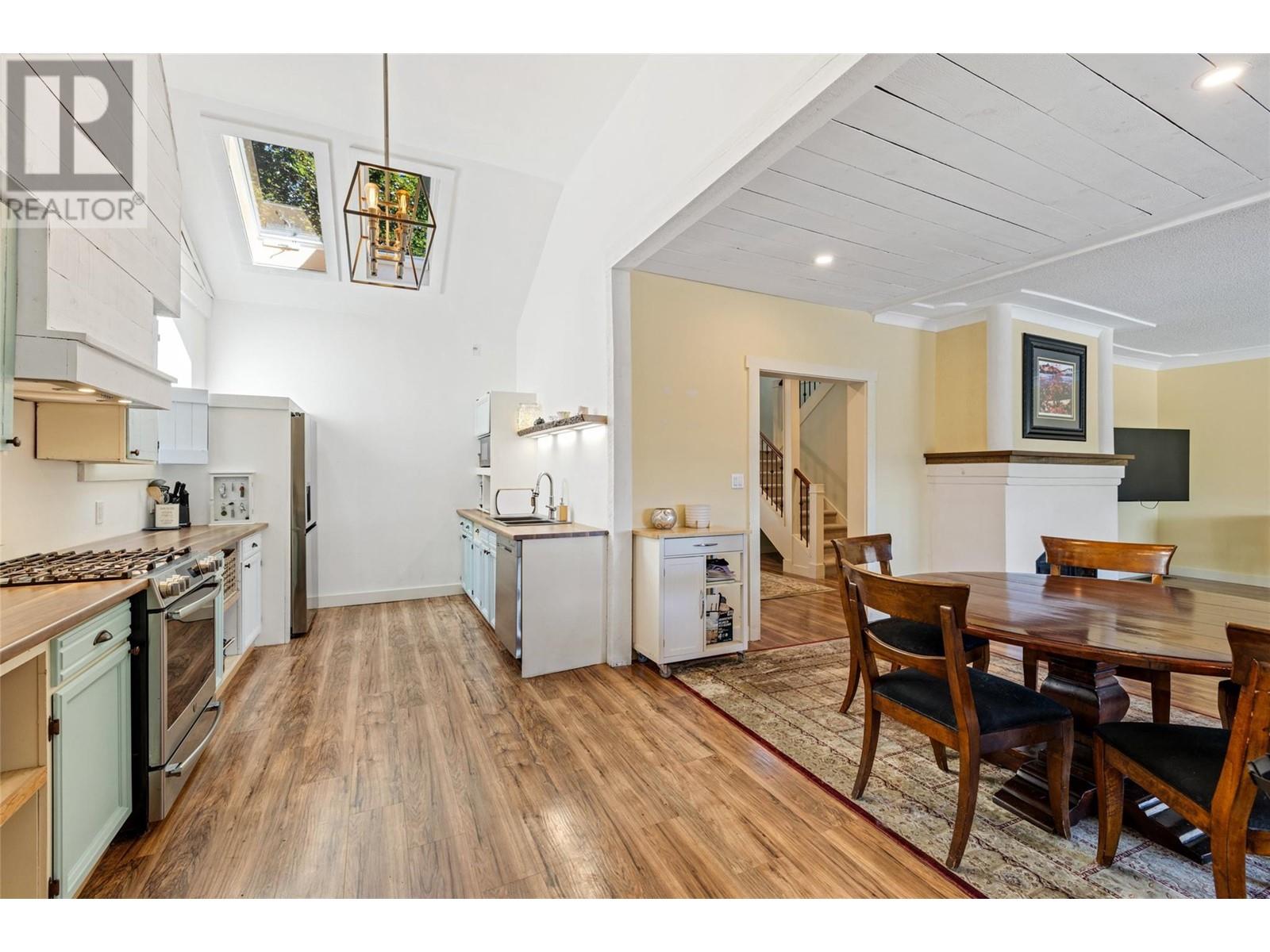 3299 Mcculloch Road, Kelowna, British Columbia  V1W 4G5 - Photo 13 - 10333686