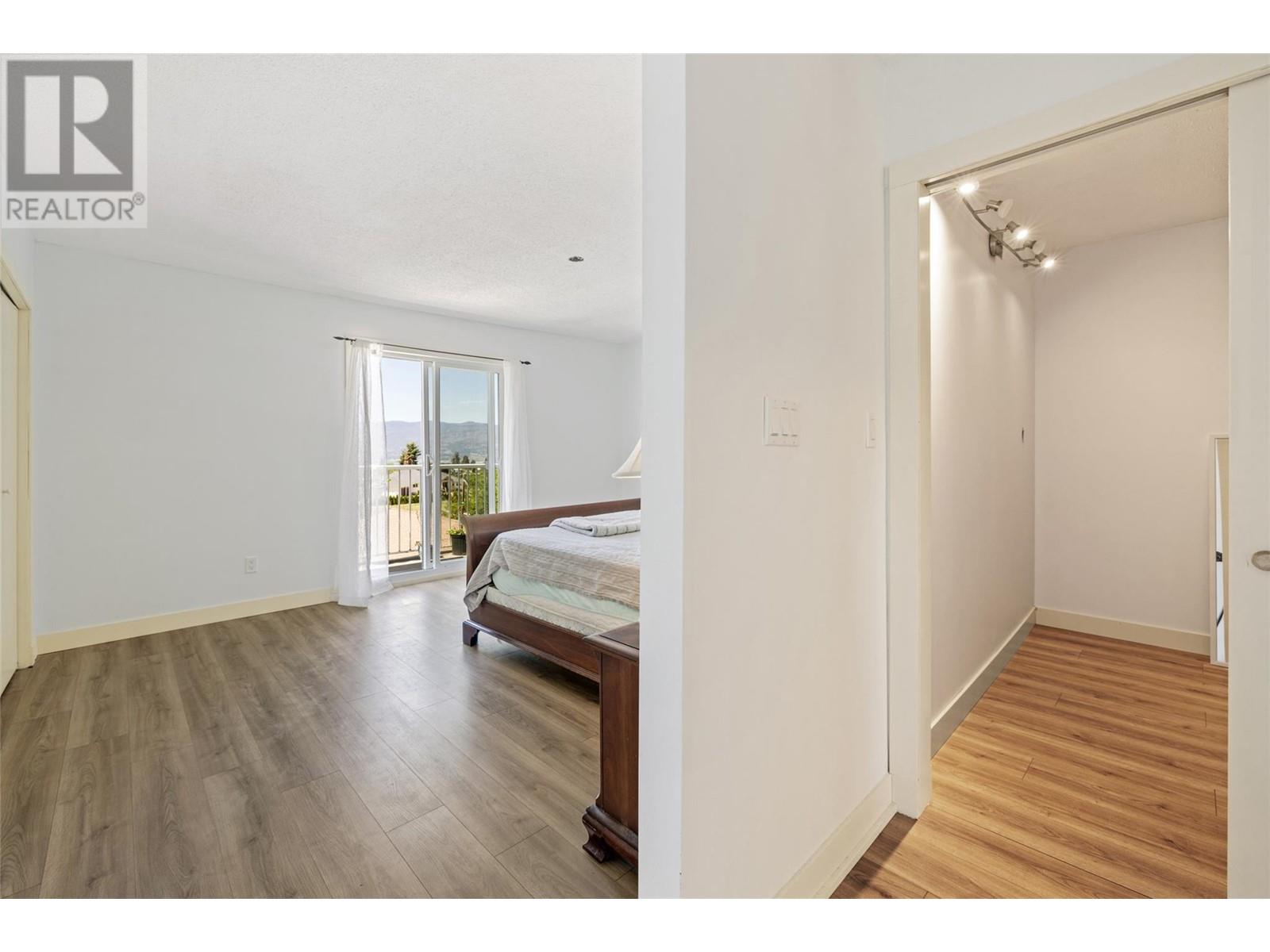 3299 Mcculloch Road, Kelowna, British Columbia  V1W 4G5 - Photo 28 - 10333686