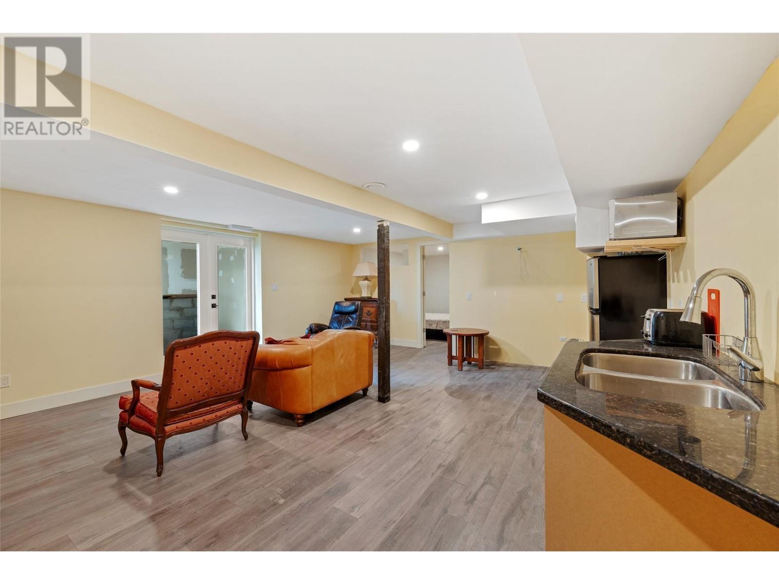 3299 Mcculloch Road, Kelowna, British Columbia  V1W 4G5 - Photo 62 - 10333686