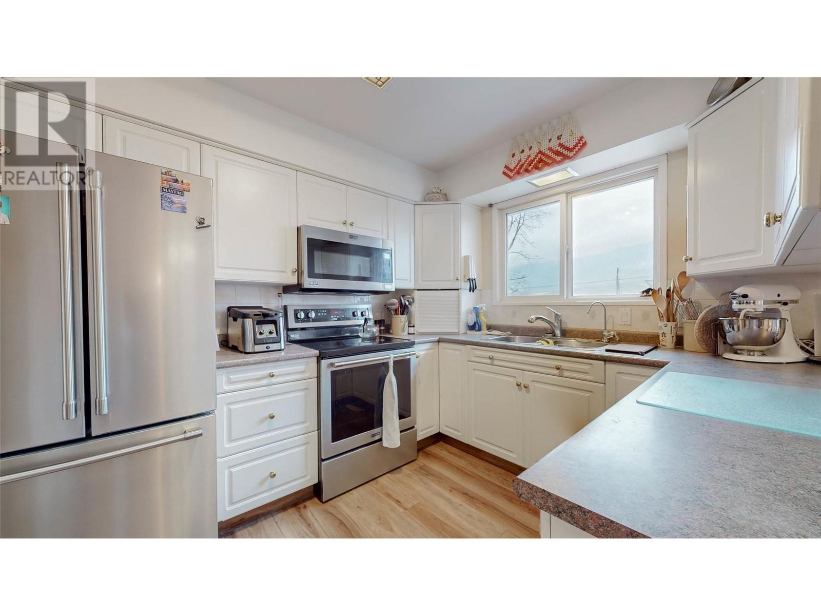 20 Finch Crescent, Osoyoos, British Columbia  V0H 1V0 - Photo 10 - 10331476