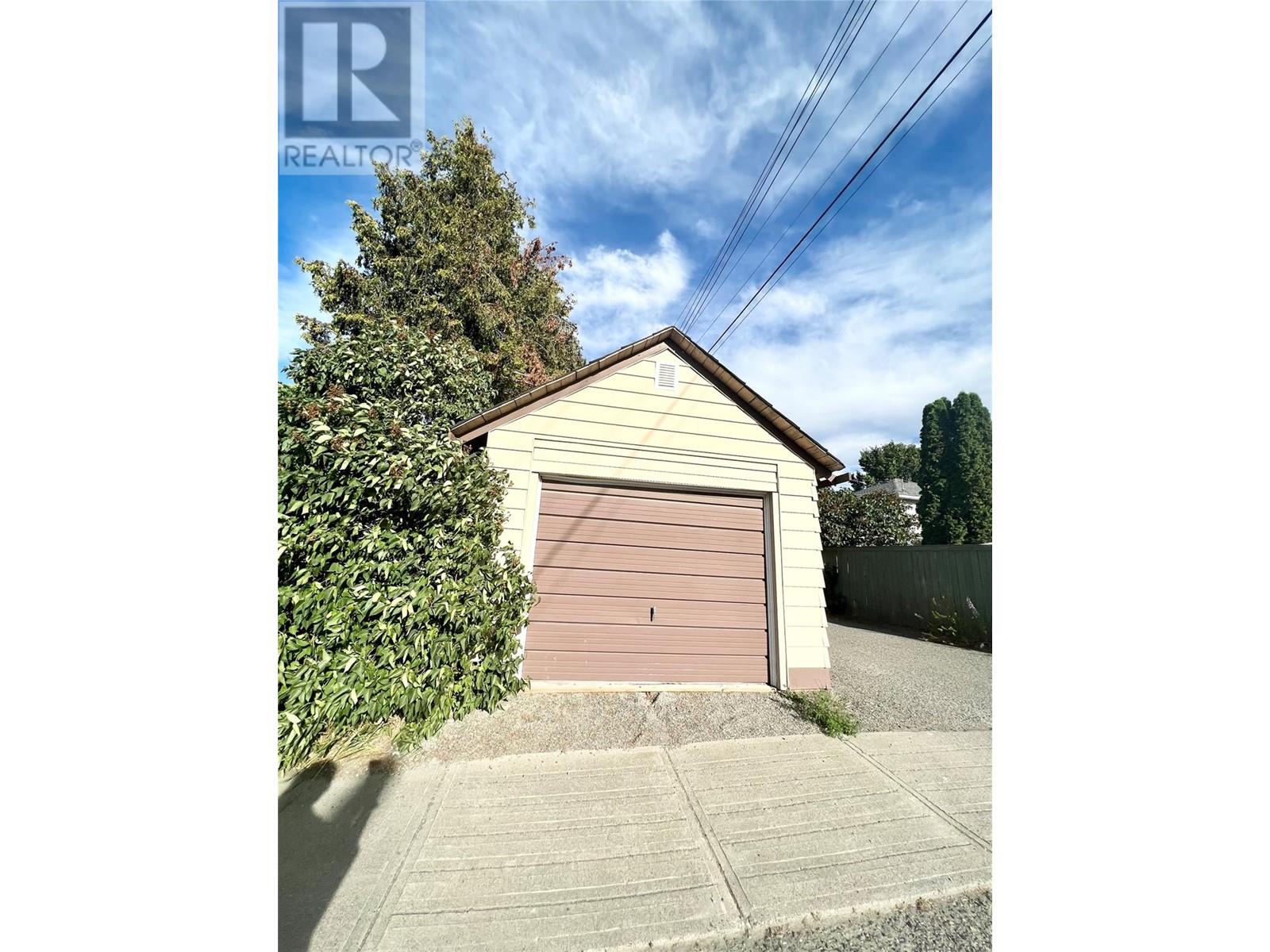 1902 Nicola Avenue, Merritt, British Columbia  V1K 1R6 - Photo 30 - 10333929