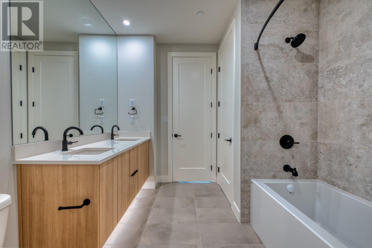 75 Predator Ridge Drive Unit# 208, Vernon, British Columbia  V1H 1G4 - Photo 21 - 10334087