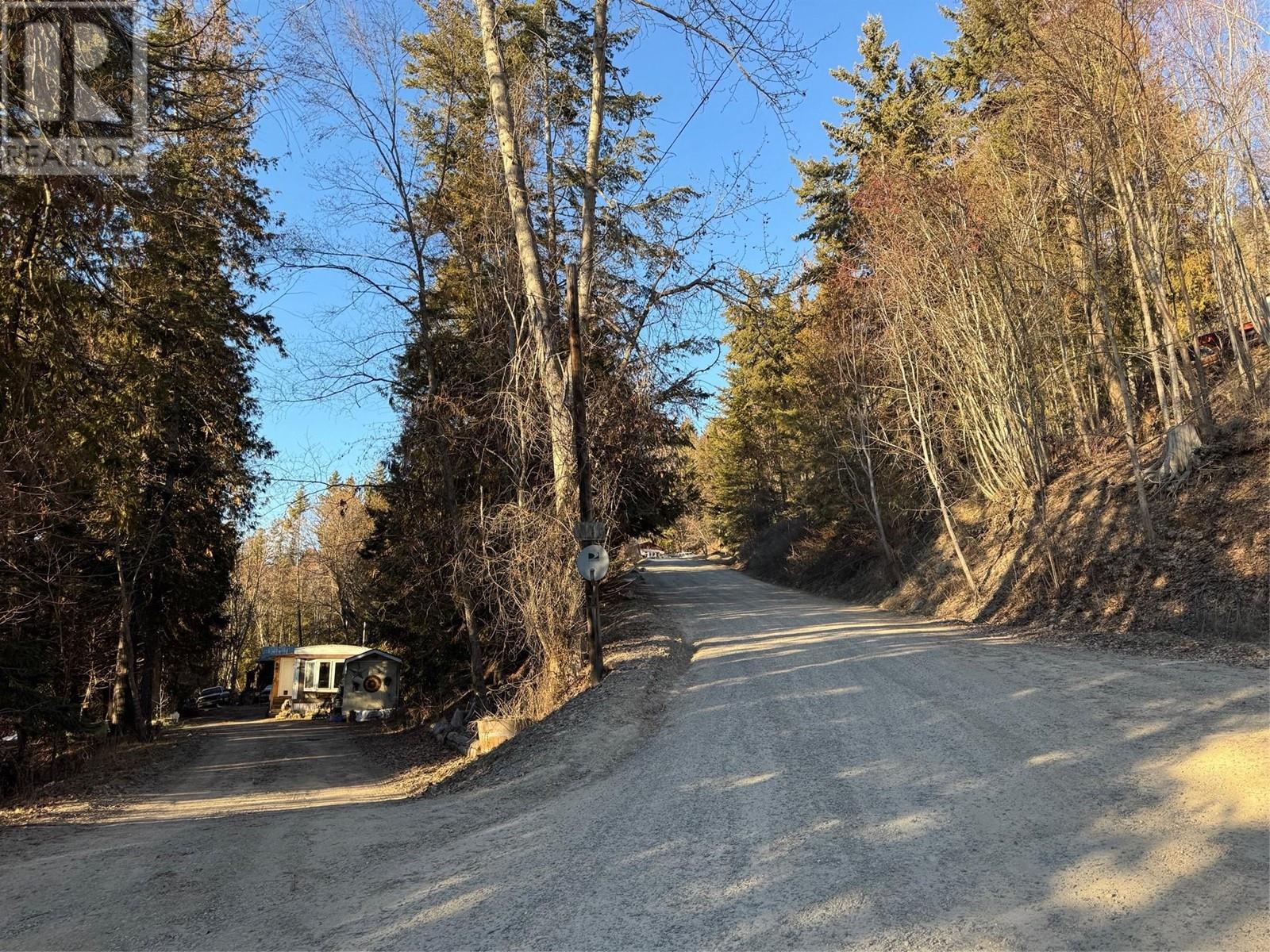 1606 Helen Street, Creston, British Columbia  V0B 1G6 - Photo 1 - 10334114