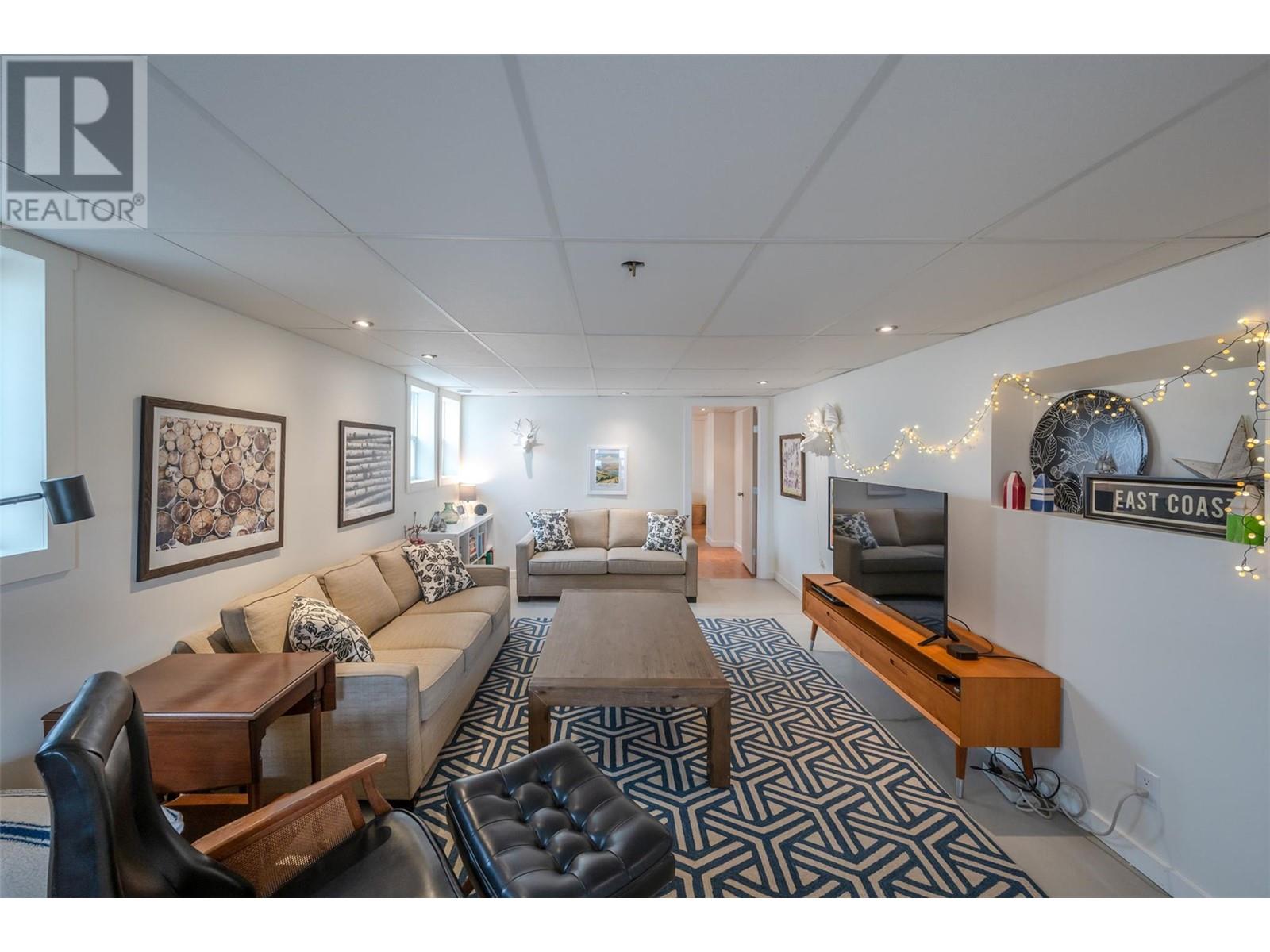 258 Windsor Avenue, Penticton, British Columbia  V2A 2K4 - Photo 26 - 10334187