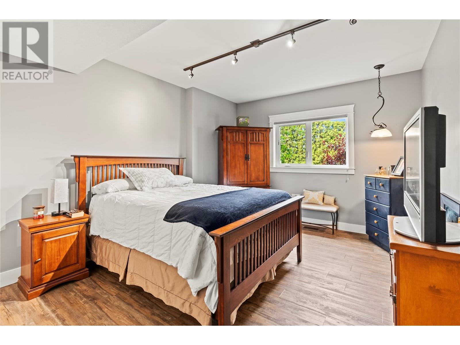 4400 Crystal Drive, Vernon, British Columbia  V1T 8V5 - Photo 60 - 10334776