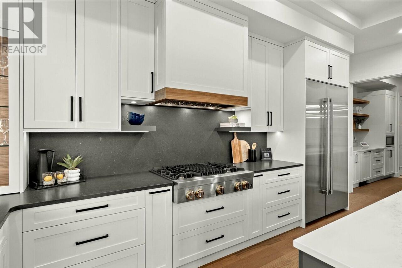 124 Wildsong Crescent W, Vernon, British Columbia  V1H 0A8 - Photo 5 - 10334848