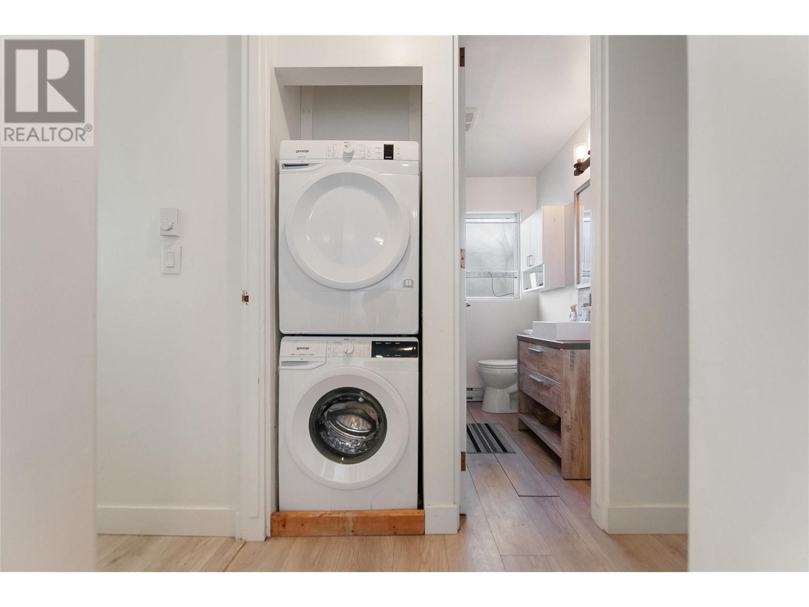 1611 Elm Street E, Kelowna, British Columbia  V1Y 3X1 - Photo 13 - 10334847