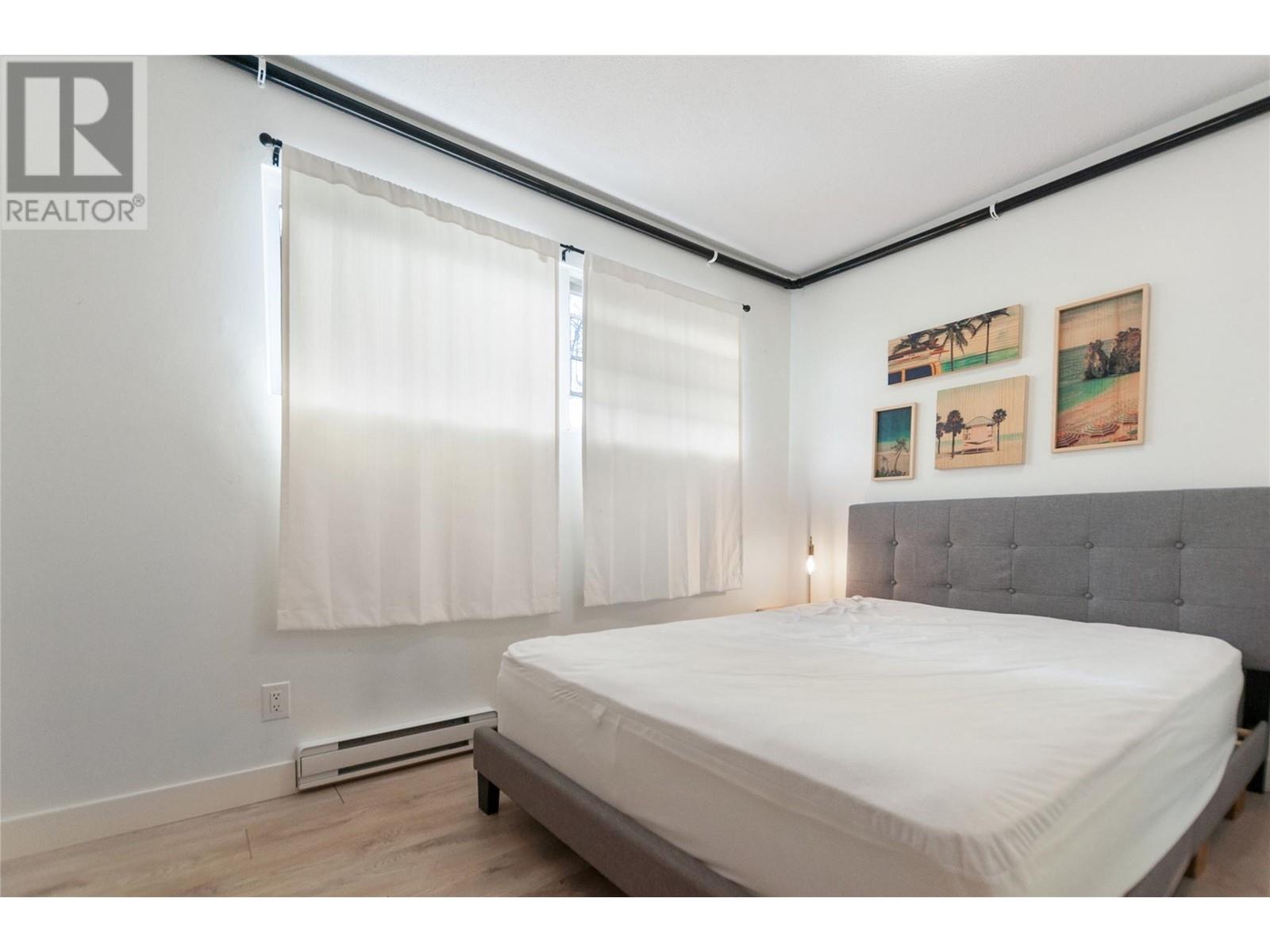 1611 Elm Street E, Kelowna, British Columbia  V1Y 3X1 - Photo 8 - 10334847