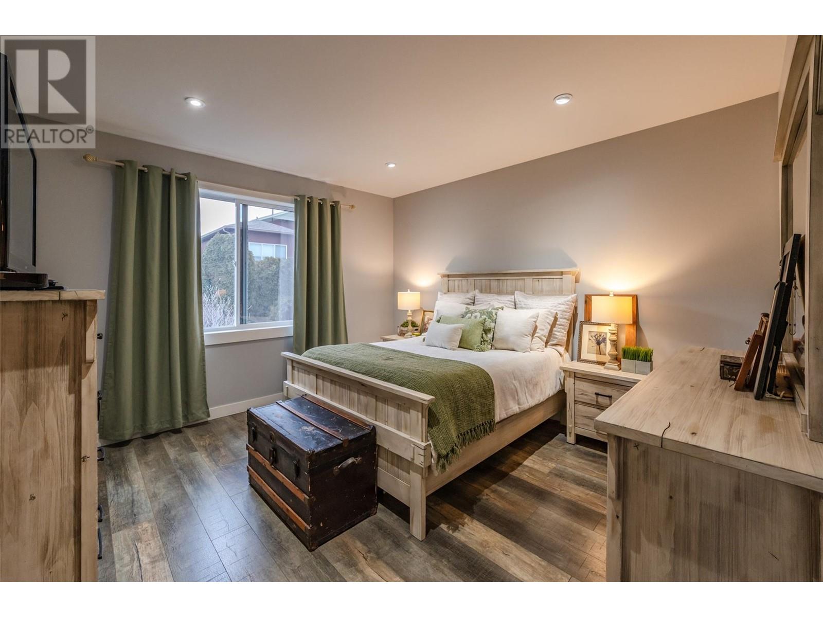 361 Chardonnay Avenue, Oliver, British Columbia  V0H 1T4 - Photo 14 - 10335062