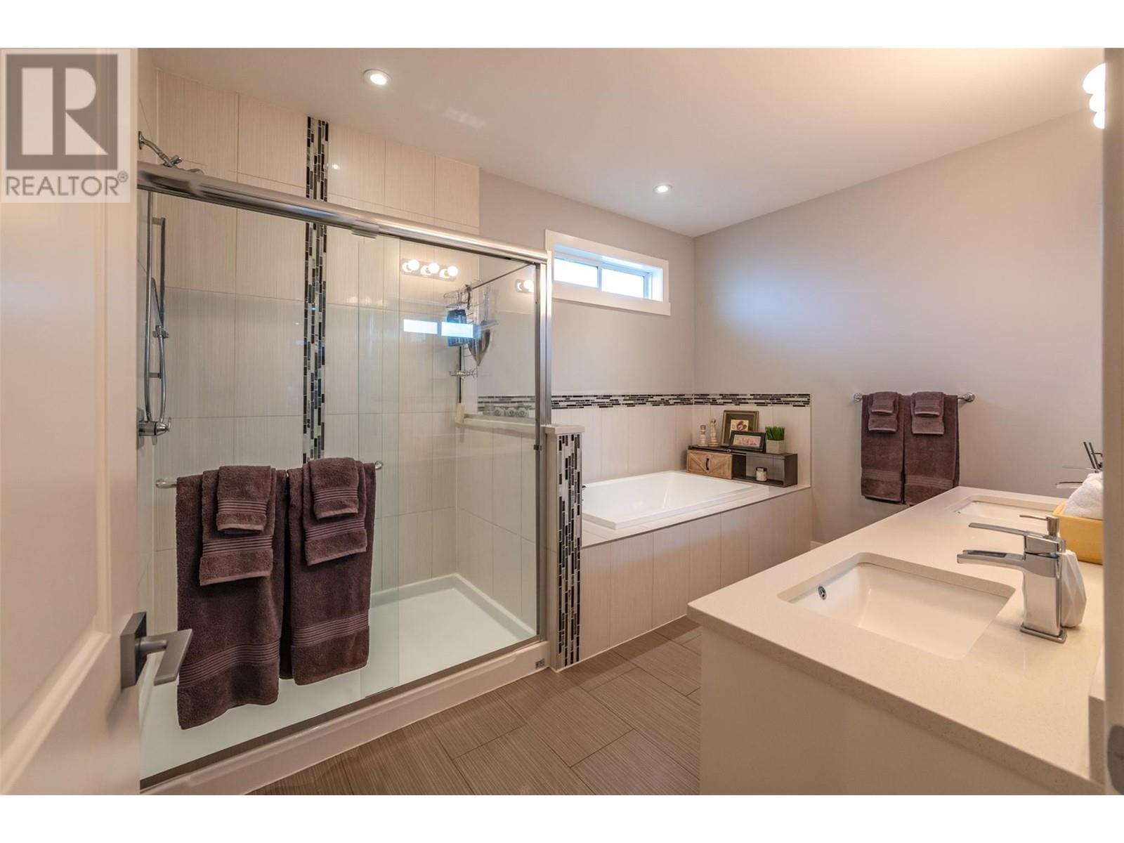361 Chardonnay Avenue, Oliver, British Columbia  V0H 1T4 - Photo 15 - 10335062