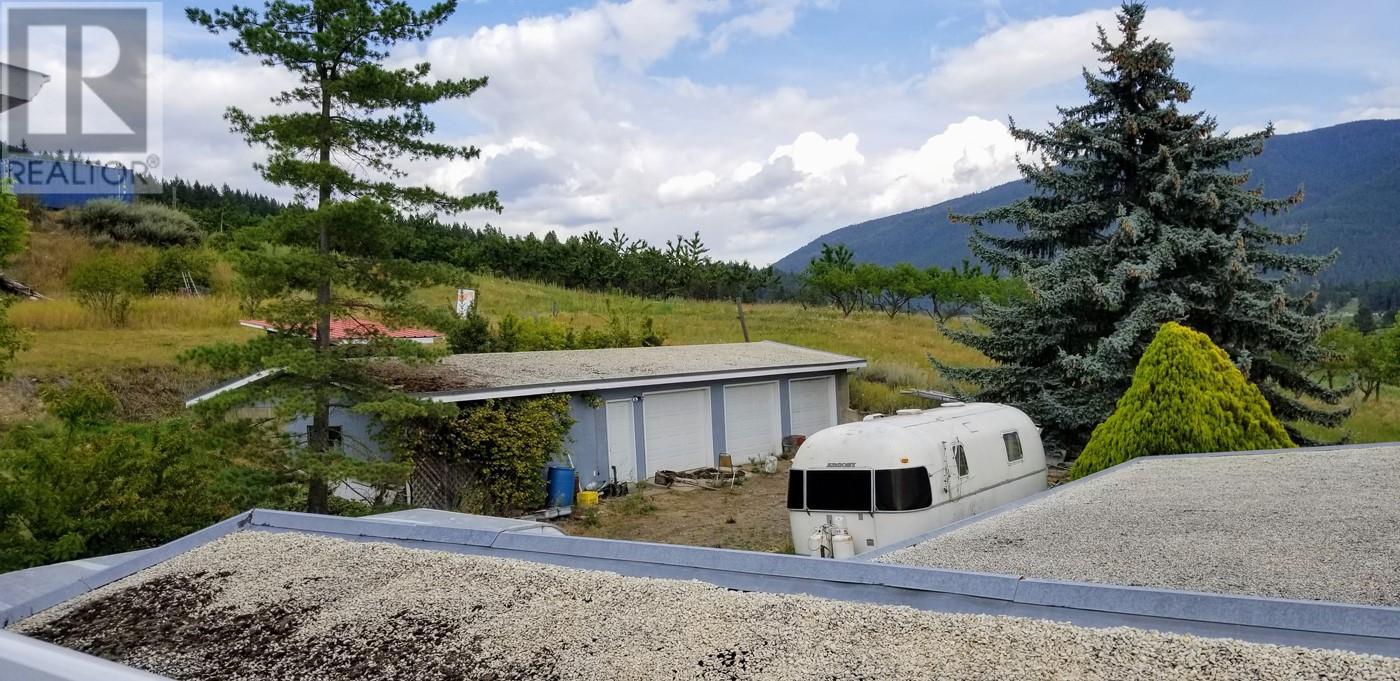 2918 Highway 3, Erickson, British Columbia  V0B 1G1 - Photo 12 - 10335420