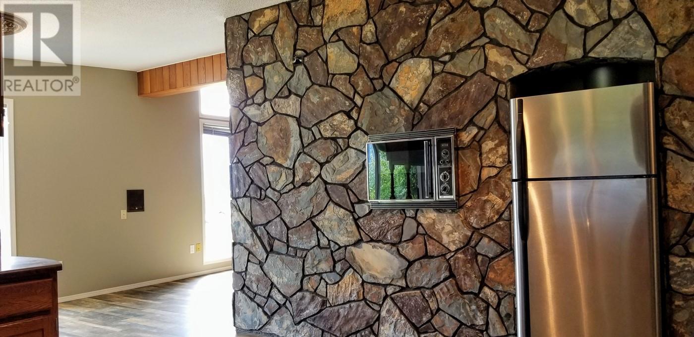 2918 Highway 3, Erickson, British Columbia  V0B 1G1 - Photo 9 - 10335420