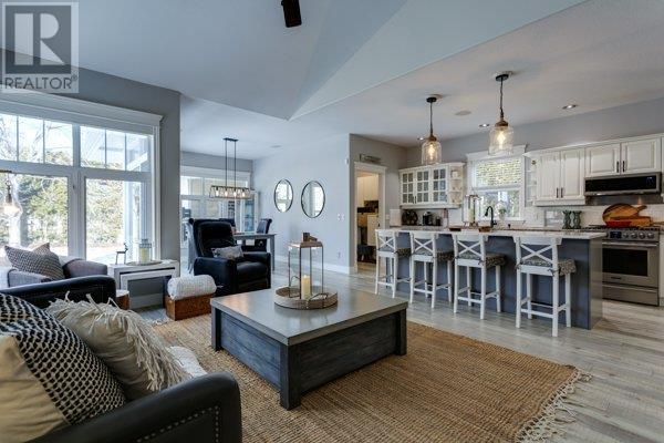 432 Providence Avenue, Kelowna, British Columbia  V1W 4S8 - Photo 14 - 10335488