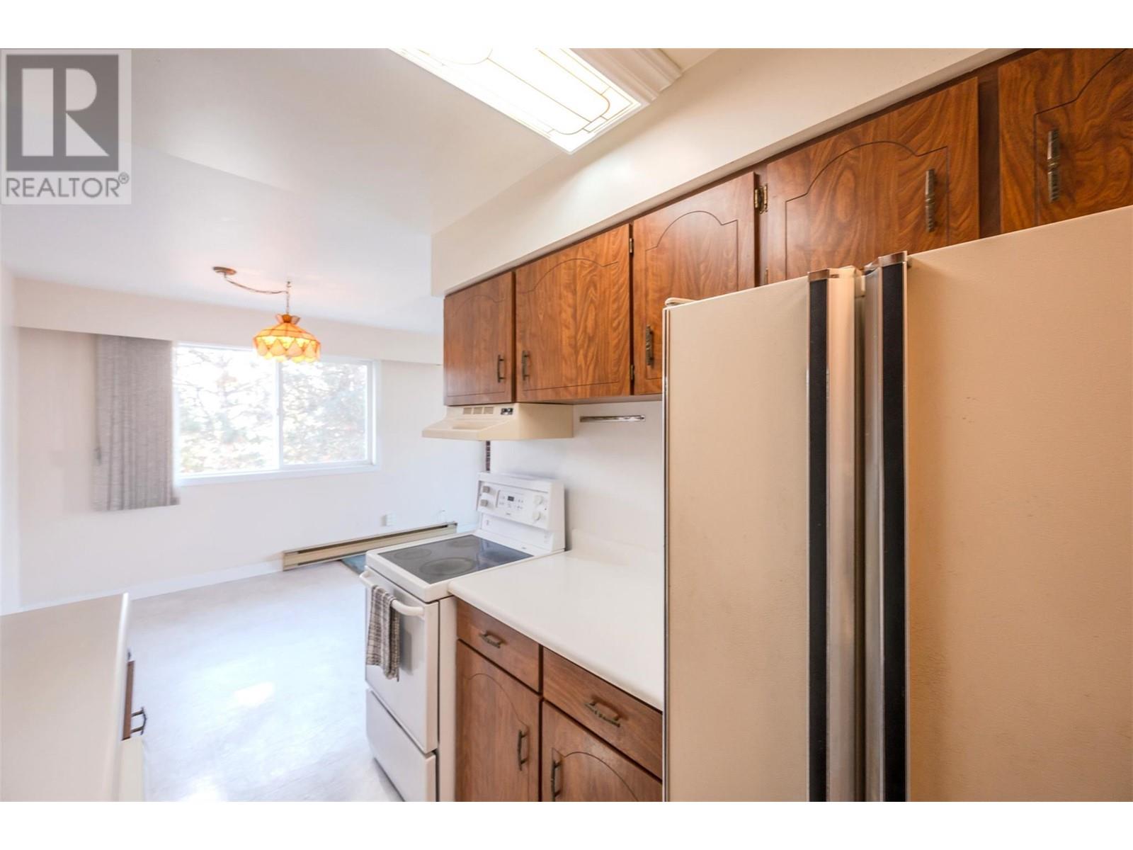 22 Abbott Street Unit# 201, Penticton, British Columbia  V2A 4J2 - Photo 19 - 10335696