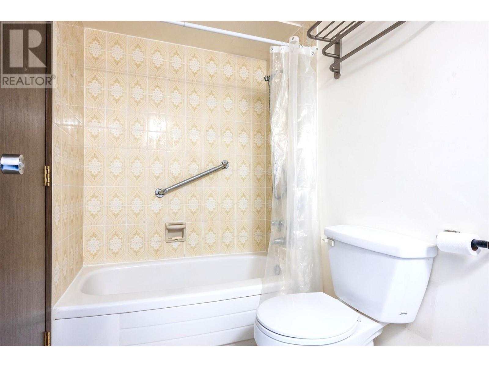 22 Abbott Street Unit# 201, Penticton, British Columbia  V2A 4J2 - Photo 30 - 10335696