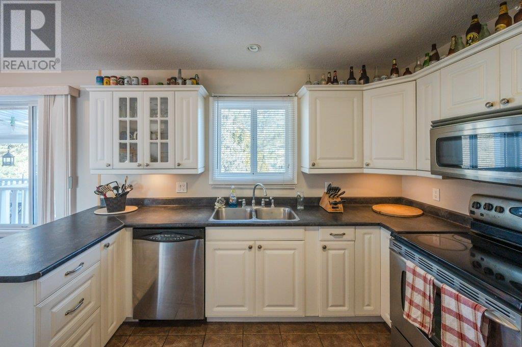 1555 Carmi Avenue, Penticton, British Columbia  V2A 8V5 - Photo 13 - 10335553