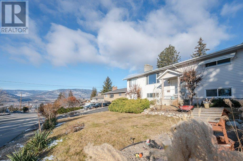 1555 Carmi Avenue, Penticton, British Columbia  V2A 8V5 - Photo 56 - 10335553