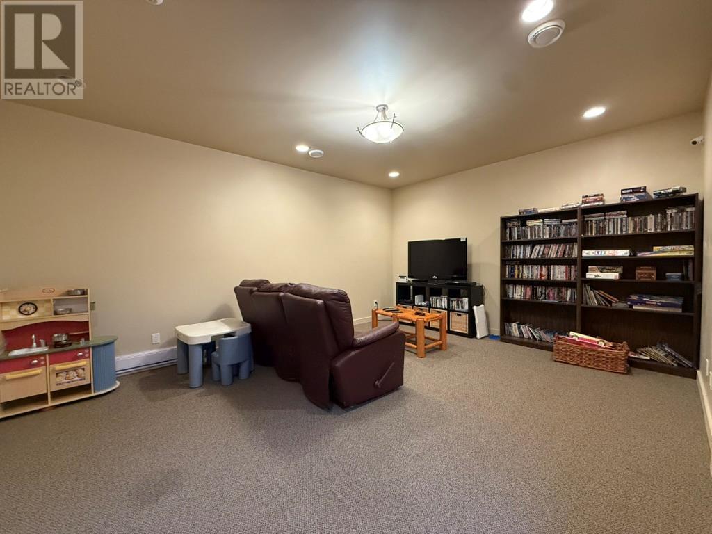 4868 Riverview Drive Unit# 93, Edgewater, British Columbia  V0A 1A2 - Photo 45 - 10335593