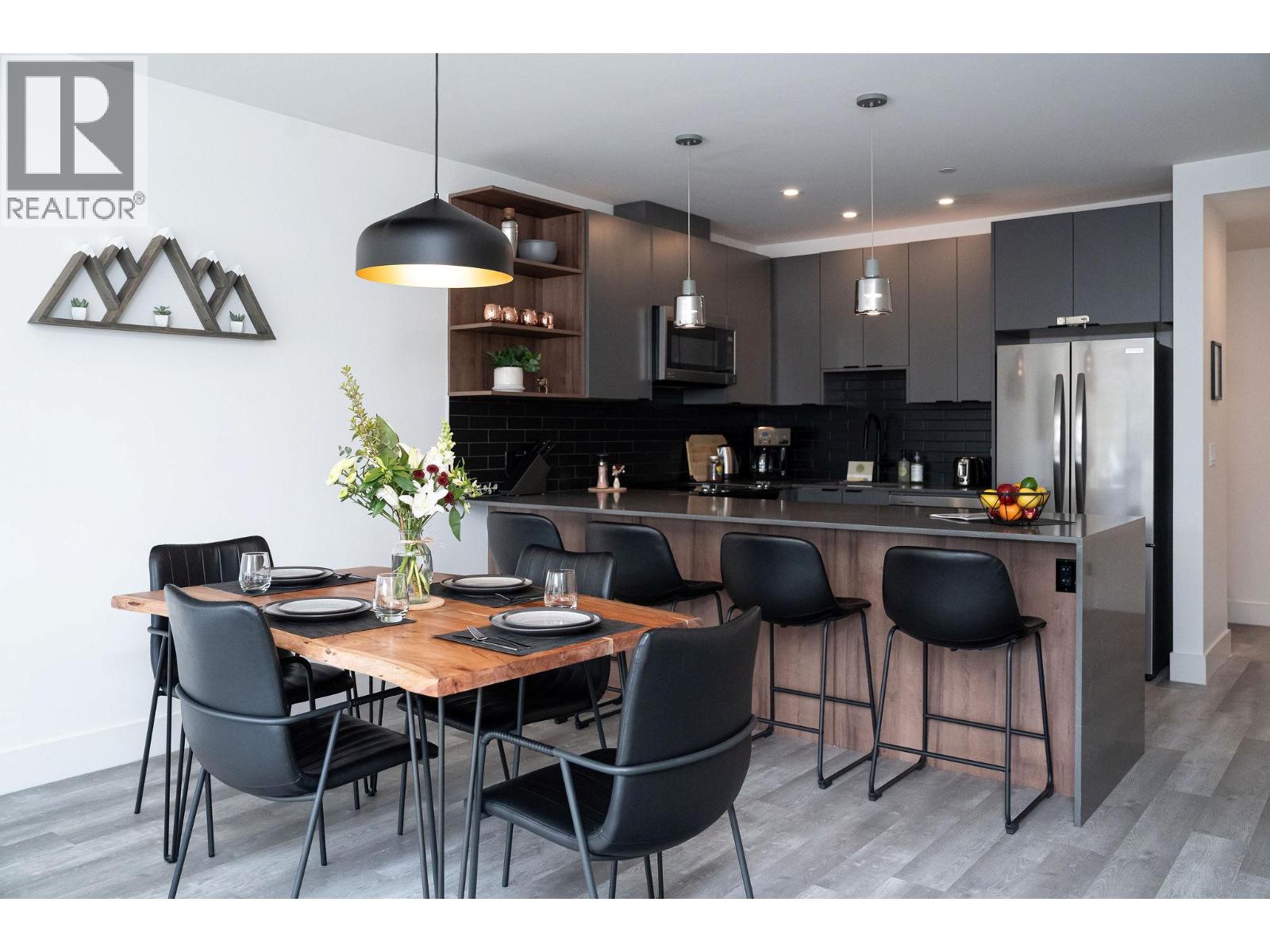 1701 Coursier Avenue Unit# 3301, Revelstoke, British Columbia  V0E 2S3 - Photo 4 - 10335802