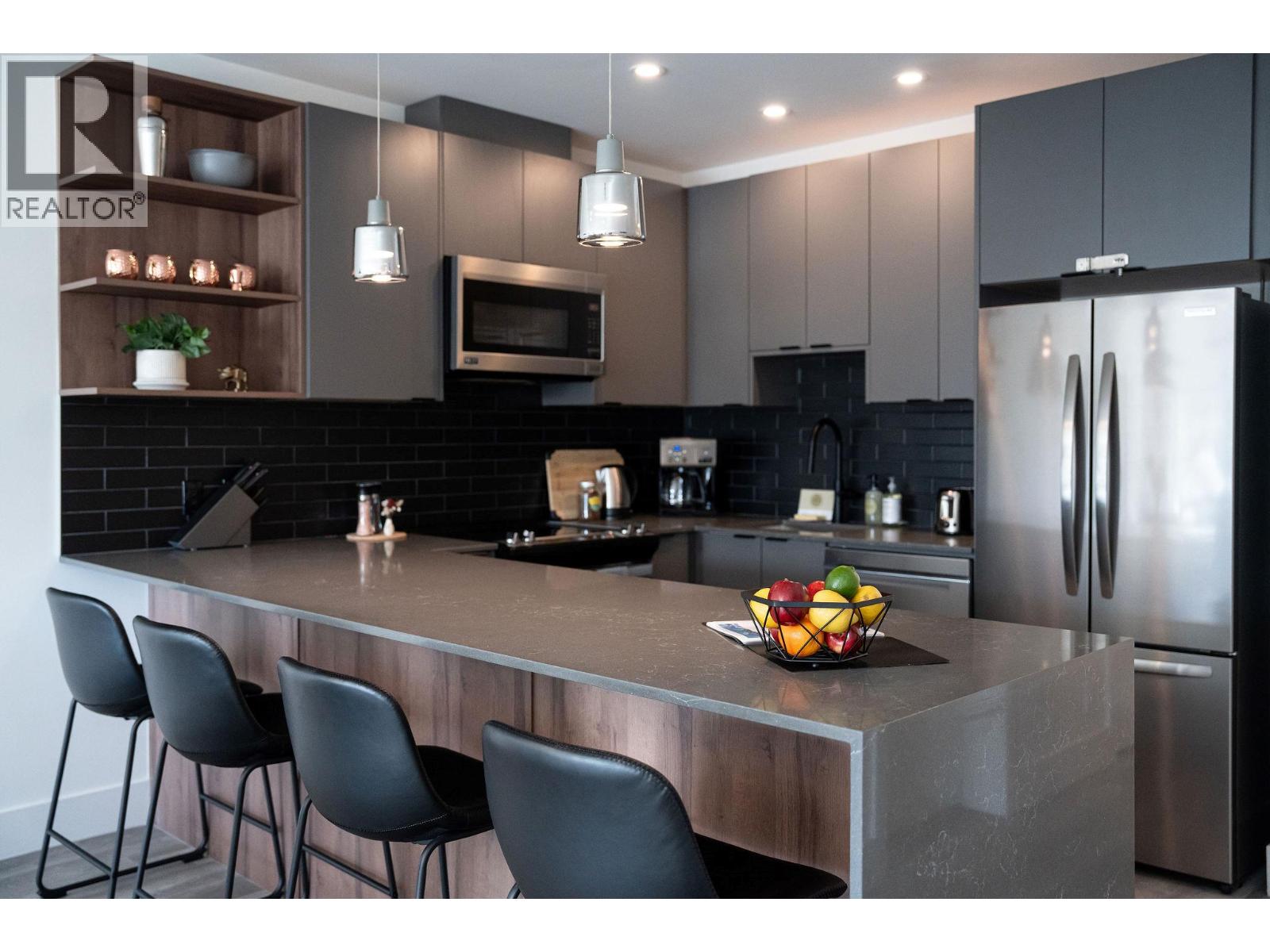 1701 Coursier Avenue Unit# 3301, Revelstoke, British Columbia  V0E 2S3 - Photo 6 - 10335802