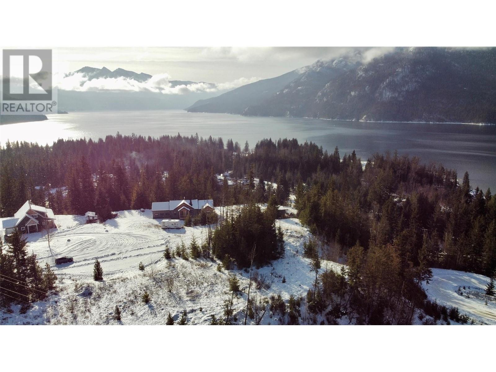 210 Fullmoon Road, Rosebery, British Columbia  V0G 1S1 - Photo 15 - 10335451