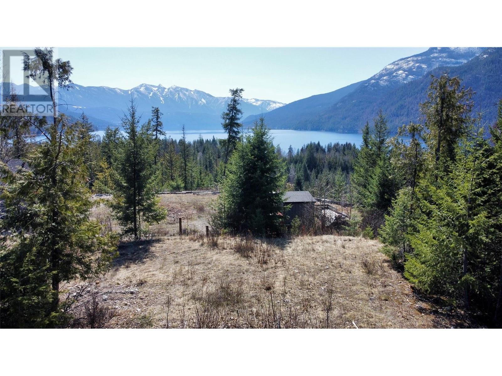 210 Fullmoon Road, Rosebery, British Columbia  V0G 1S1 - Photo 9 - 10335451