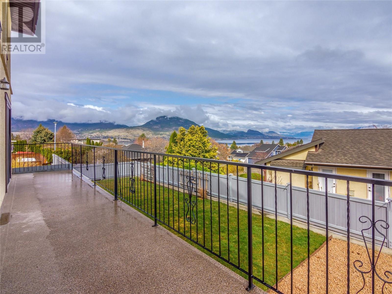 969 Westminster Avenue E, Penticton, British Columbia  V2A 7P1 - Photo 10 - 10335342
