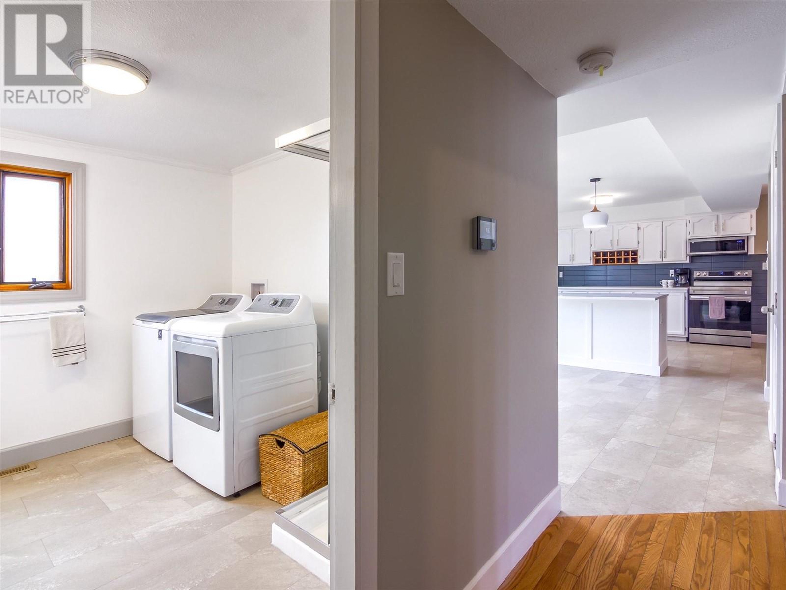 969 Westminster Avenue E, Penticton, British Columbia  V2A 7P1 - Photo 17 - 10335342
