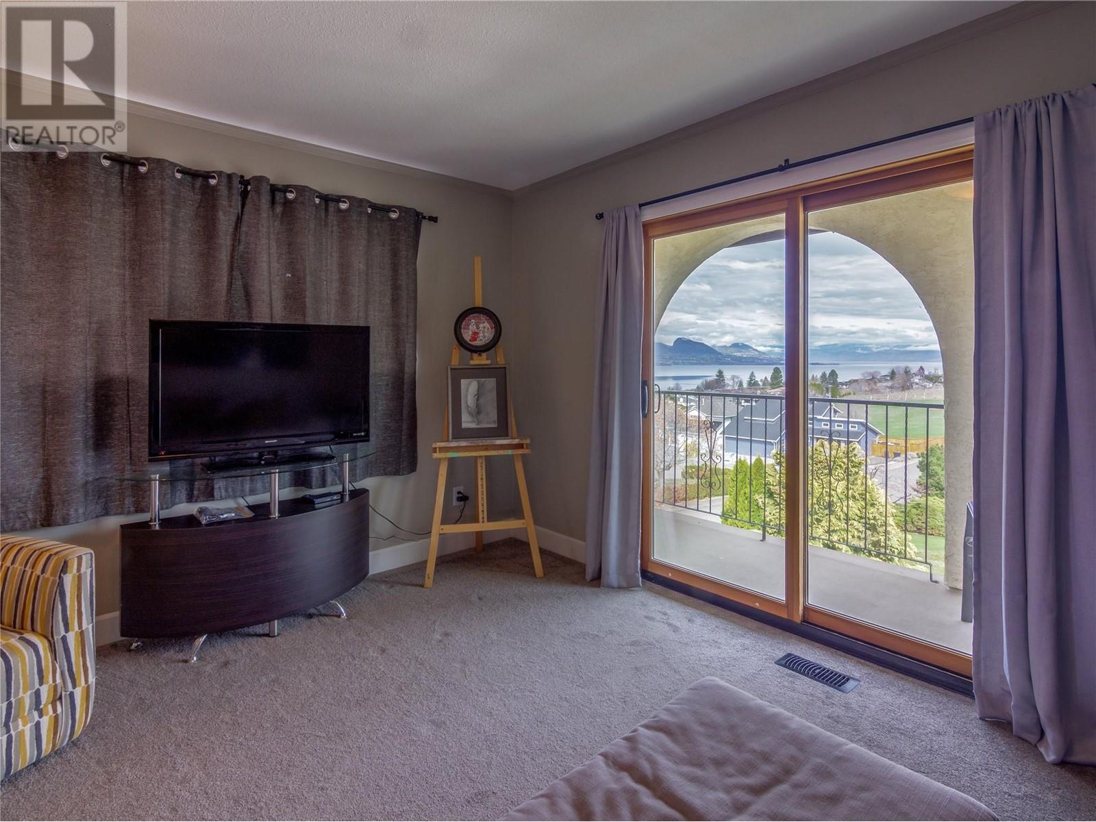969 Westminster Avenue E, Penticton, British Columbia  V2A 7P1 - Photo 23 - 10335342
