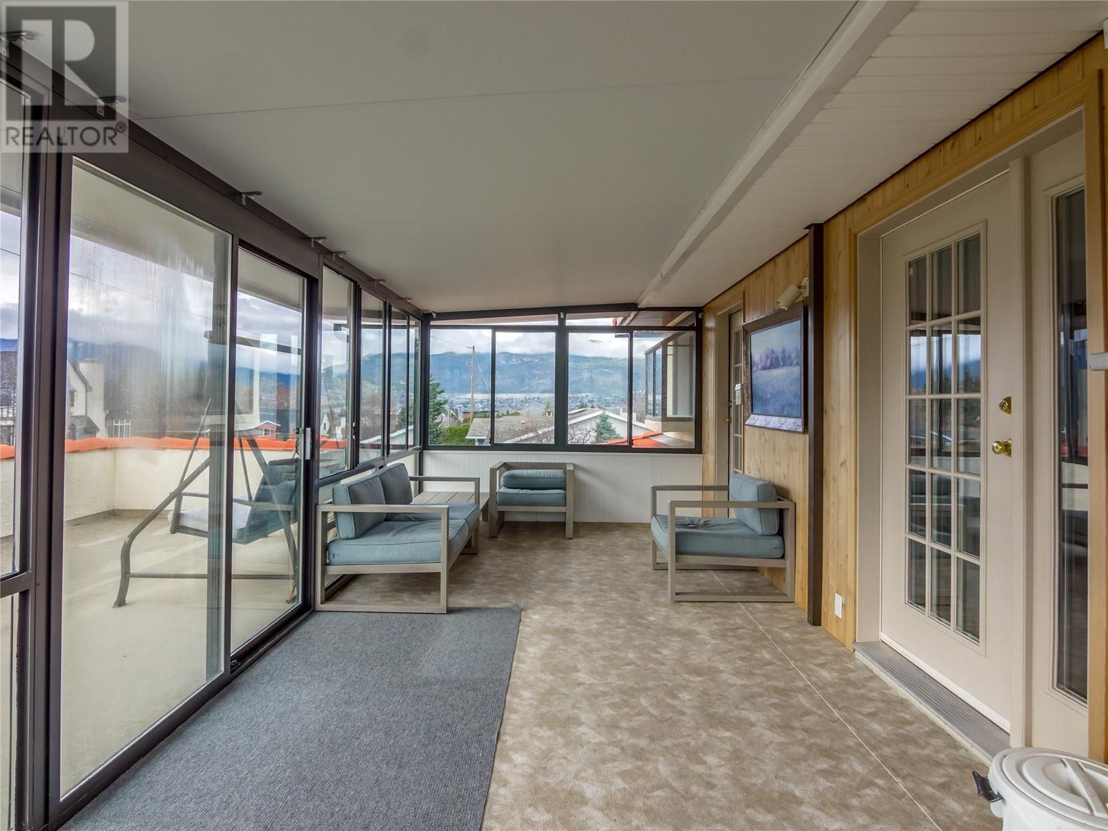 969 Westminster Avenue E, Penticton, British Columbia  V2A 7P1 - Photo 42 - 10335342