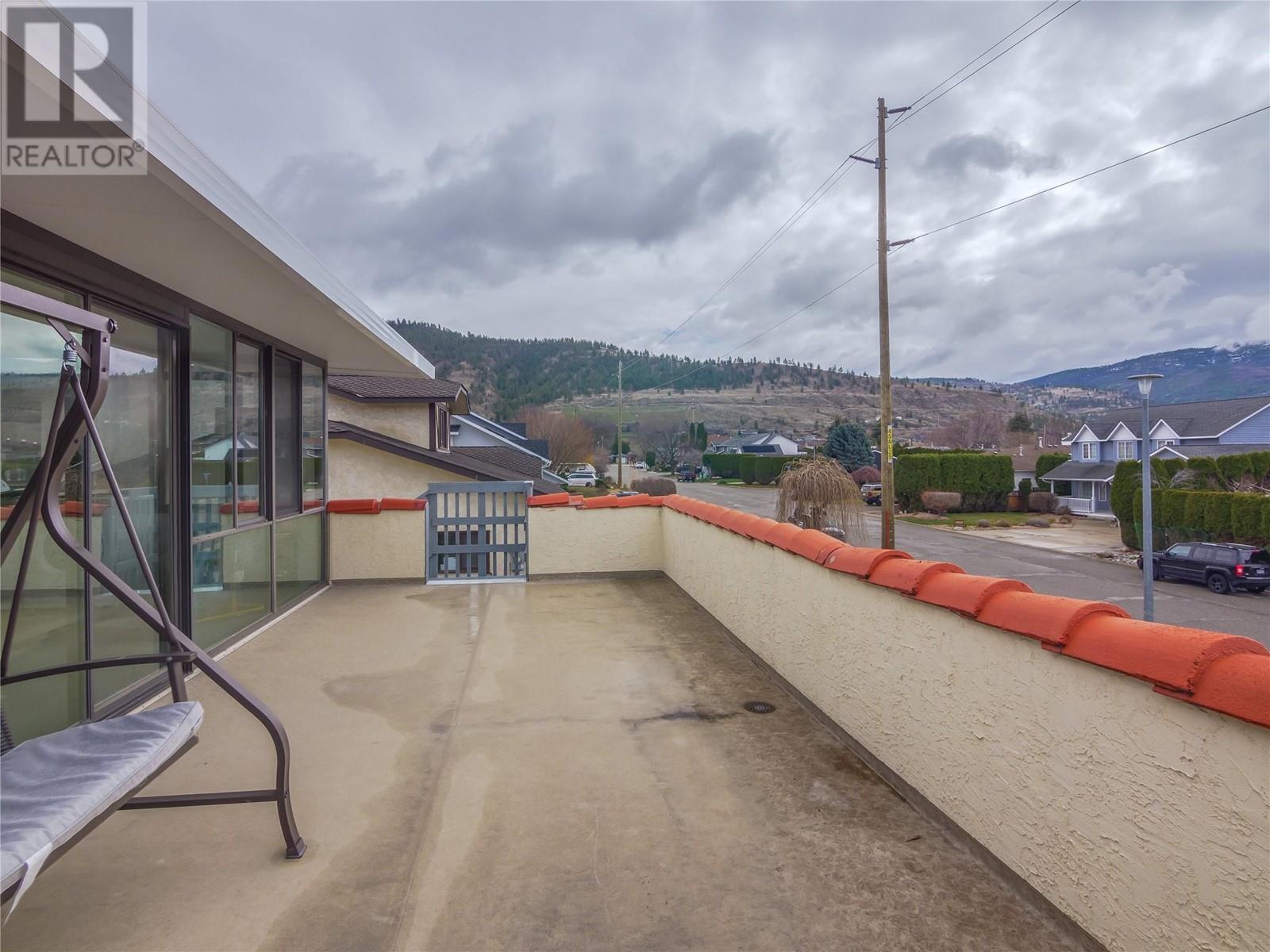 969 Westminster Avenue E, Penticton, British Columbia  V2A 7P1 - Photo 44 - 10335342