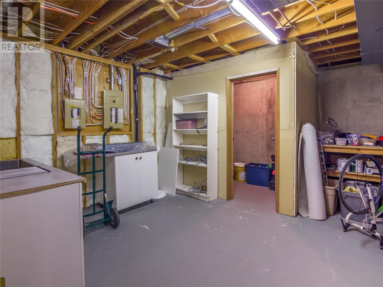 969 Westminster Avenue E, Penticton, British Columbia  V2A 7P1 - Photo 51 - 10335342