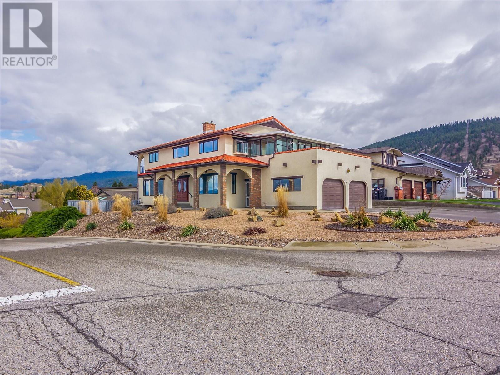 969 Westminster Avenue E, Penticton, British Columbia  V2A 7P1 - Photo 54 - 10335342